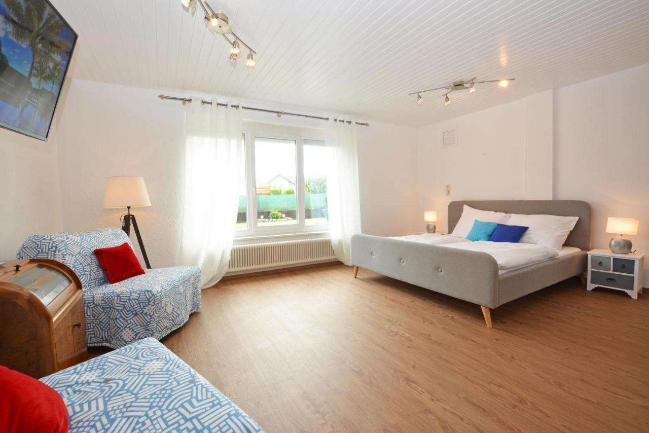Alpenblick - Modernes Und Grosszuegiges Apartment فيلاخ المظهر الخارجي الصورة